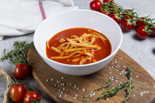 Zupa pomidorowa z makaronem (460 ml)