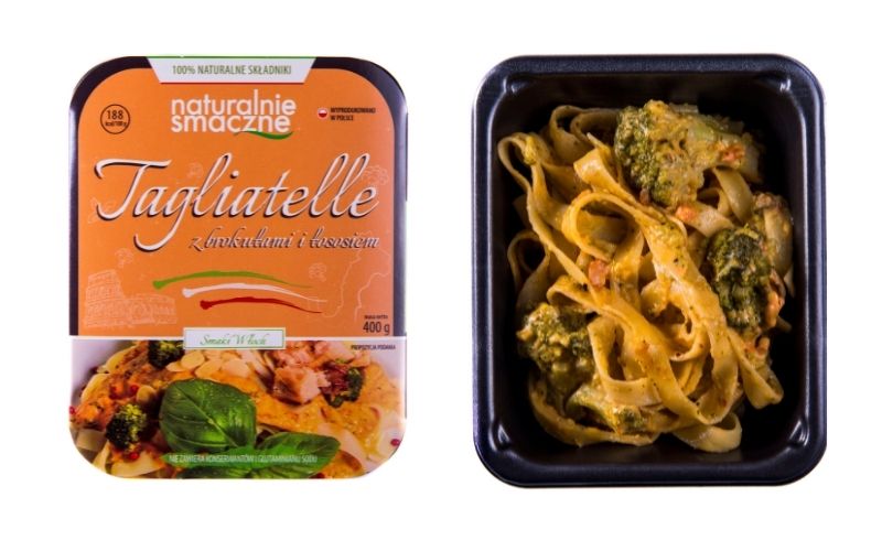 Tagliatelle z brokułami i łososiem (400 g)