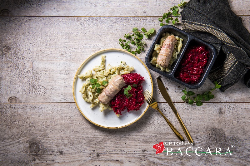 Zraz ze schabu z buraczkami i kluskami kładzionymi (500 g)