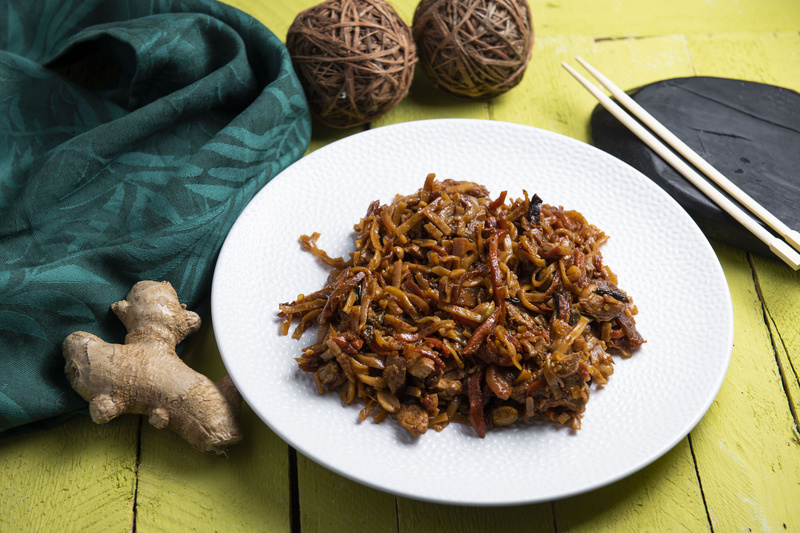 Kurczak z makaronem po chińsku (400 g)