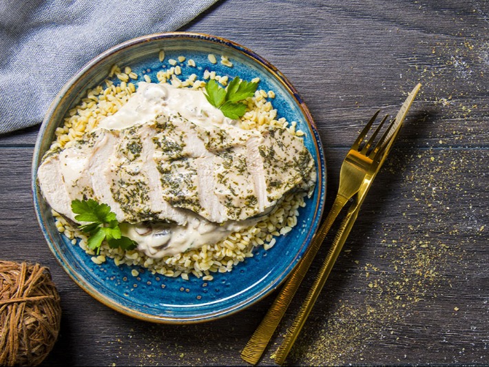Kurczak w kremowym sosie (400 g)