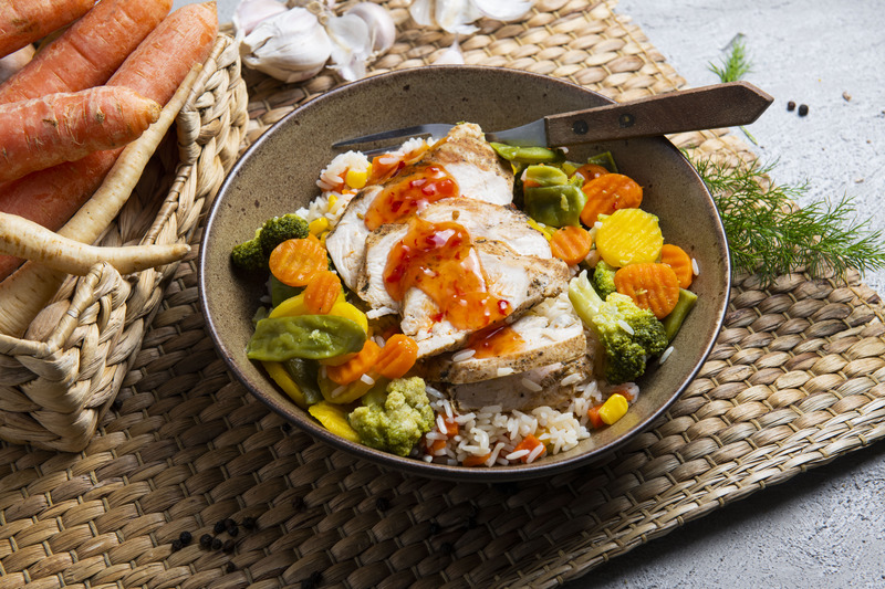 Kurczak grillowany z risotto i warzywami (600 g)