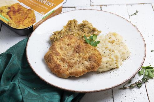 Kotlet schabowy z ziemniakami i kapustą (zestaw 600 g)