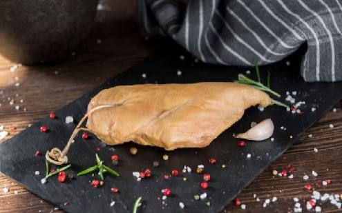 Pierś wędzona z kurczaka (około 130g)